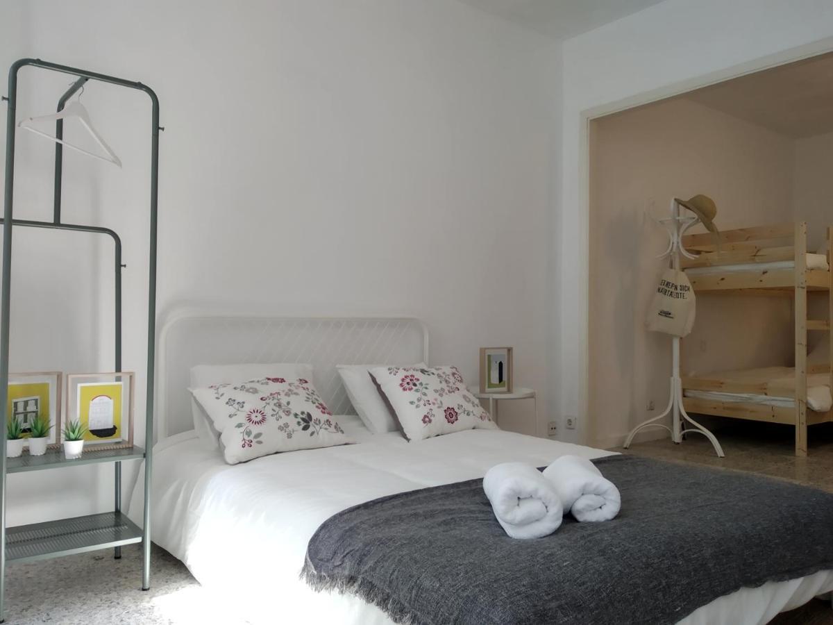 Apt Slow City Hostel Pontevedra Eksteriør billede